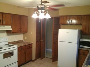 5659 Elmore Rd, Bartlett, TN 38134