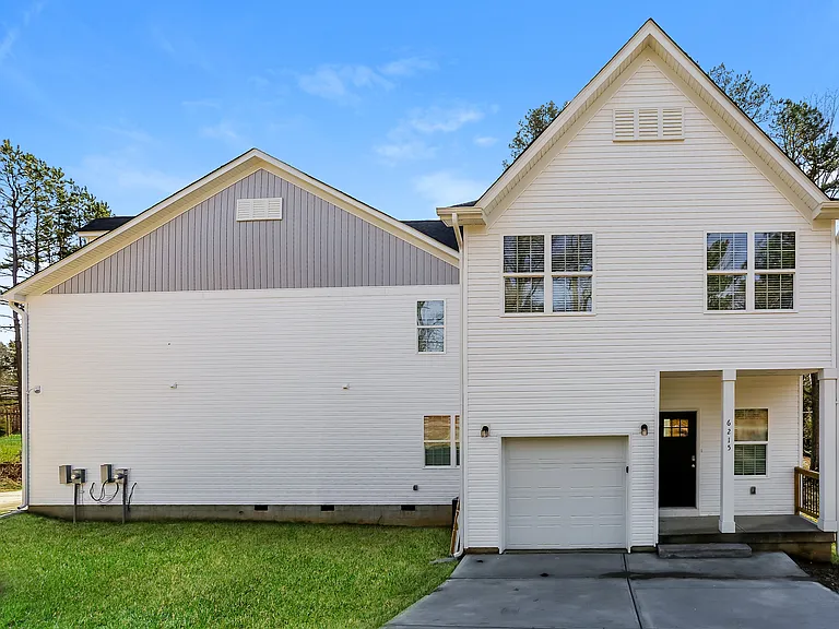 2529 Oakdale Rd — Photo 1
