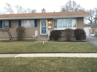 23 Indianwood Dr, Thornton, IL
