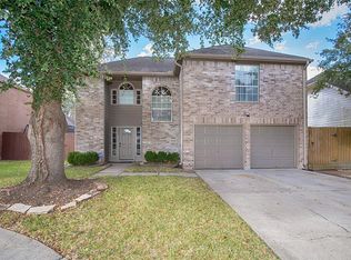 3807 Cann Dr, Pasadena, TX 77503