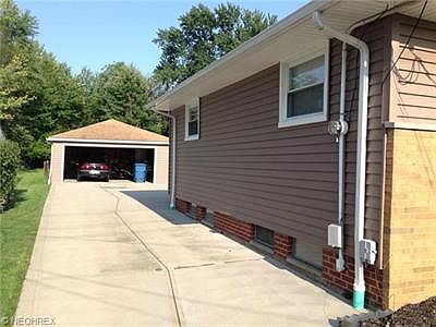2nd image of 7485 Malibu Dr