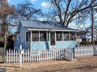 215 Jefferson St, Colonial Beach, VA 22443
