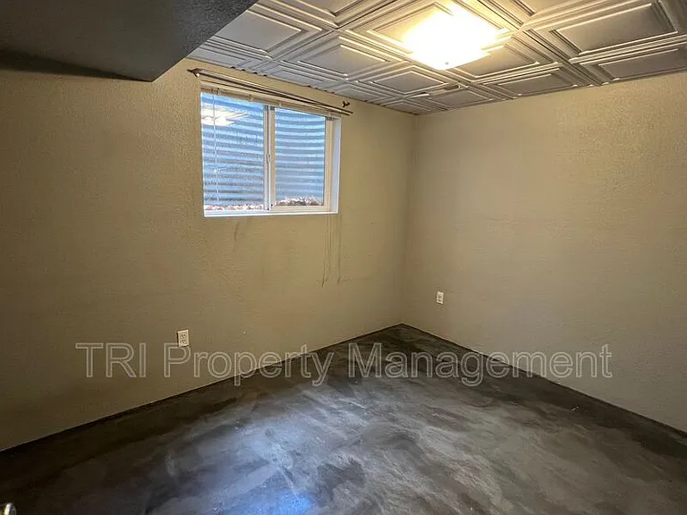 2501 Charolais Dr — Photo 12