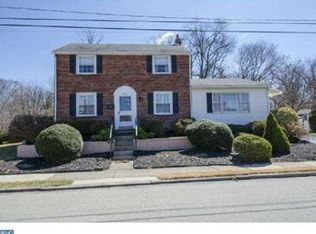 200 School Ln, Springfield, PA 19064