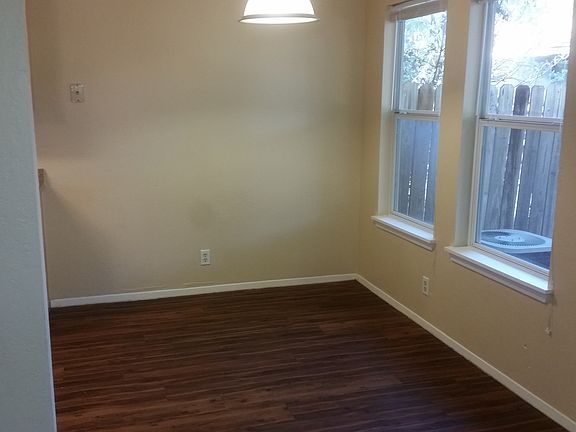 3rd image of 1004 Woodlief Trl