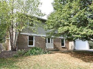 6730 Plymouth Rd, Downers Grove, IL 60516