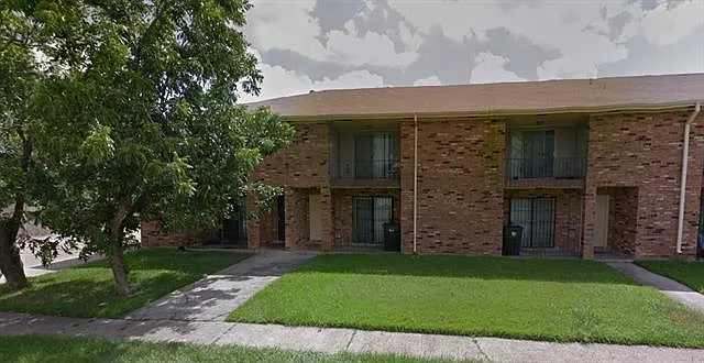 11040 Roger Dr #C — Photo 23