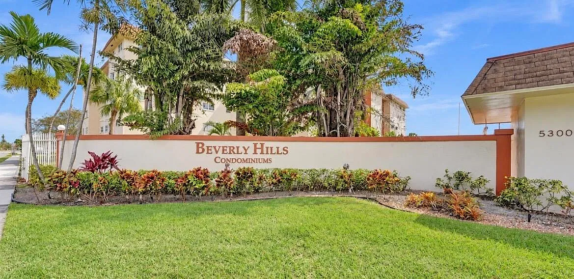 2 bed, 2.0 bath, 968 sqft, $1,750 — Photo 2