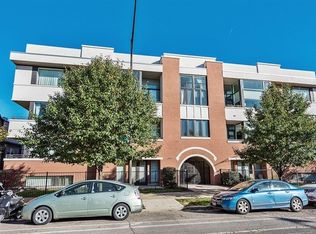 2065 N Kedzie Ave APT 325, Chicago, IL