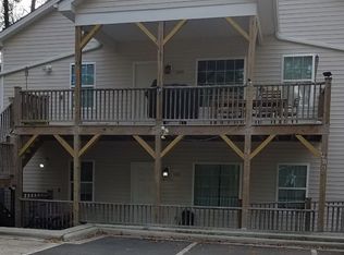 441 McCauley St, Chapel Hill, NC 27516