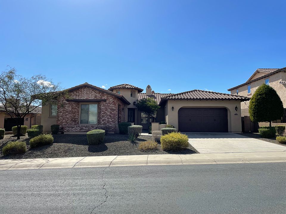 1st image of 31264 N 133rd Ln