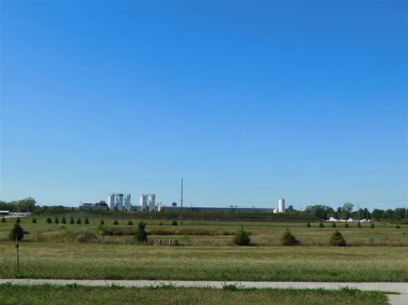 1720 WELTER Drive #14, Prairie Du Chien, WI 53821