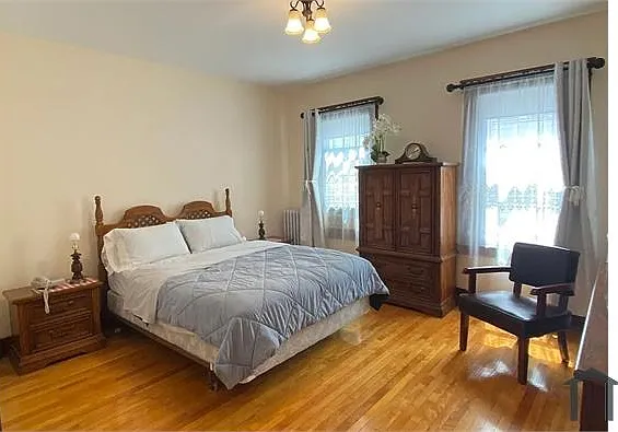25 Bridgeport St #2 — Photo 11