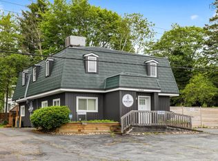 10409 Saint Margarets Bay Rd, Hubbards, NS B0J 1T0