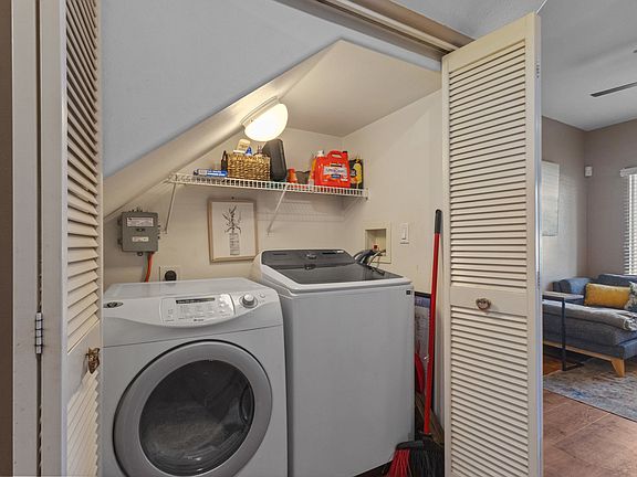 5th image of 91-1059 Kaimalie St #1-2P4-1