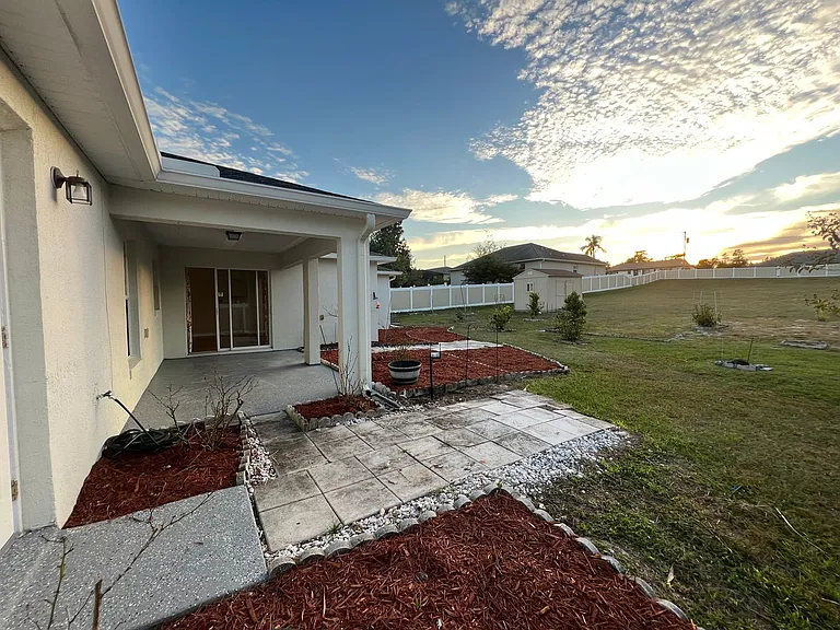 3037 Bonkirk Dr — Photo 26