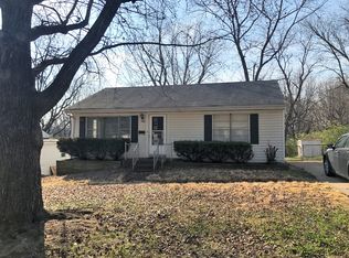 9120 Leamont Dr, Saint Louis, MO 63136