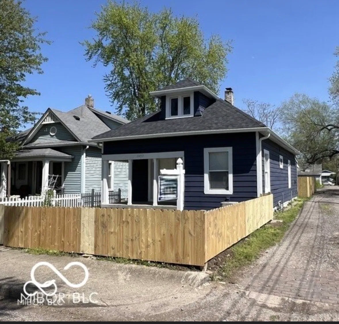 3 bed, 1958 sqft, $2,084 — Photo 1