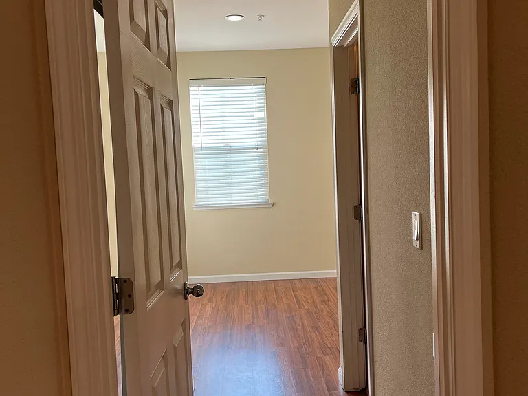2878 Hilltop Mall Rd — Photo 23