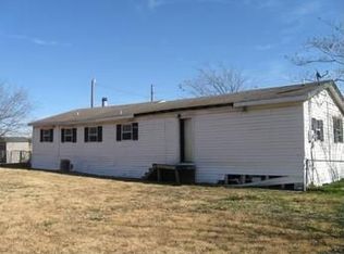 2211 Lakeshore Ln, Red Oak, TX 75154
