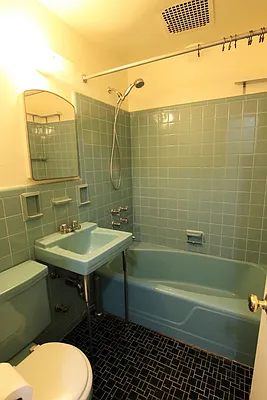 Rented by JK Dansar Corp | media 14