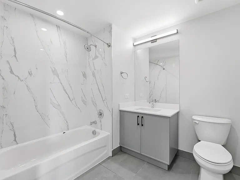 Skylar Lofts JC — Photo 31