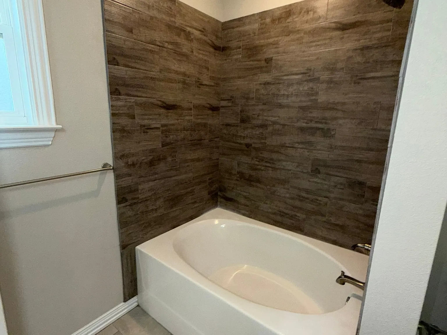 527 Wrigley Lane — Photo 2
