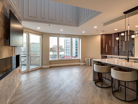 5th image of 600 Harbor Blvd Unit 1002