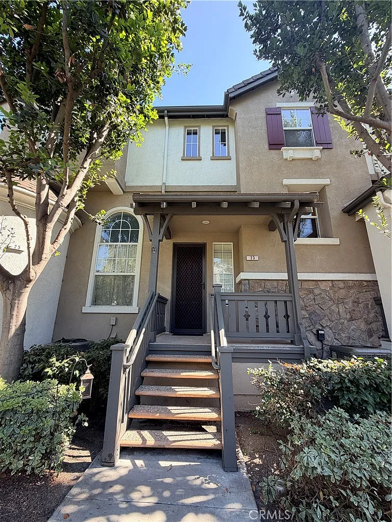 2 bed, 2.5 bath, 1172 sqft, $3,375 — Photo 1