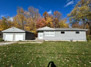 8363 Edgewood Rd, Mentor, OH 44060