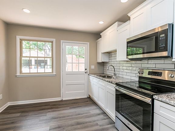 5th image of 612 Burbank Ct