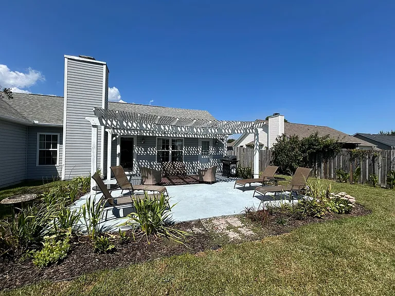 1300 Woodburn Ct — Photo 26