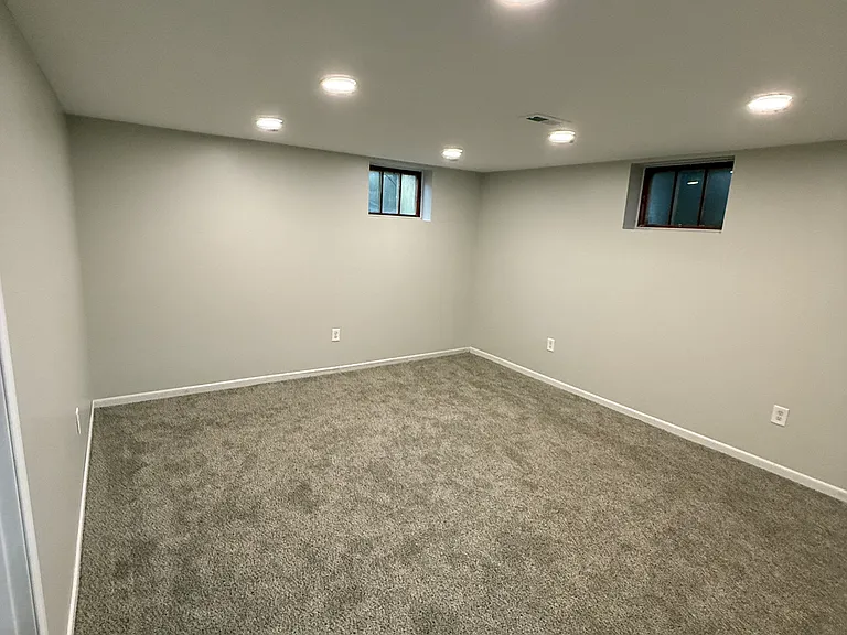 3811 B St — Photo 16