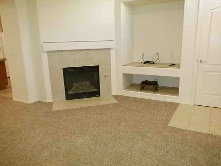 2 bed, 1187 sqft, $2,400 — Photo 3
