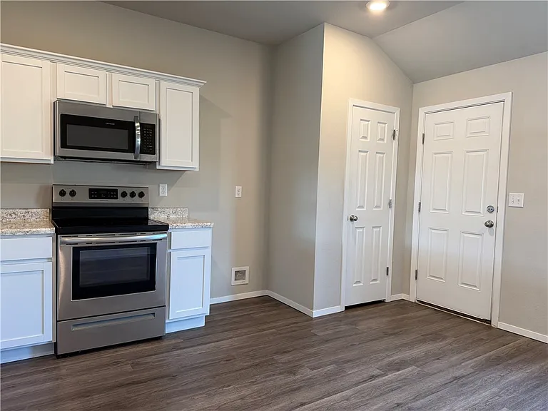 6701 SW Chalkstone Rd — Photo 6