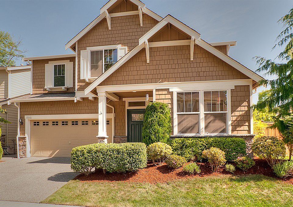 1st image of 17242 NE 119th Ct