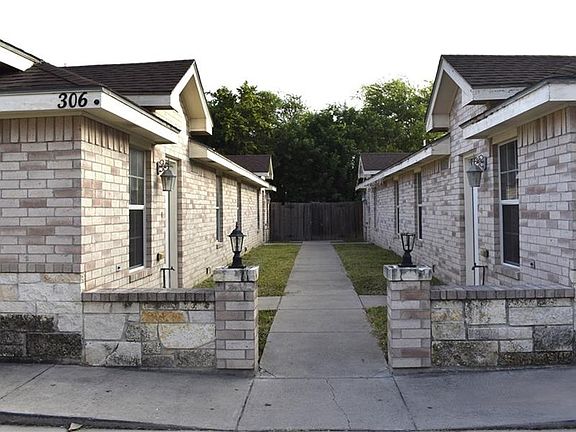 2nd image of 306 W Albatross Ave
