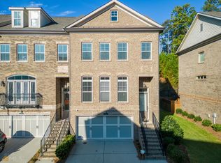 1050 Township Sq, Alpharetta, GA 30022