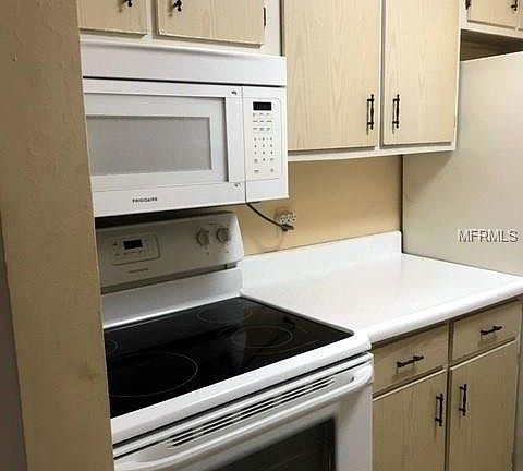 5th image of 9201 Tudor Dr #C115