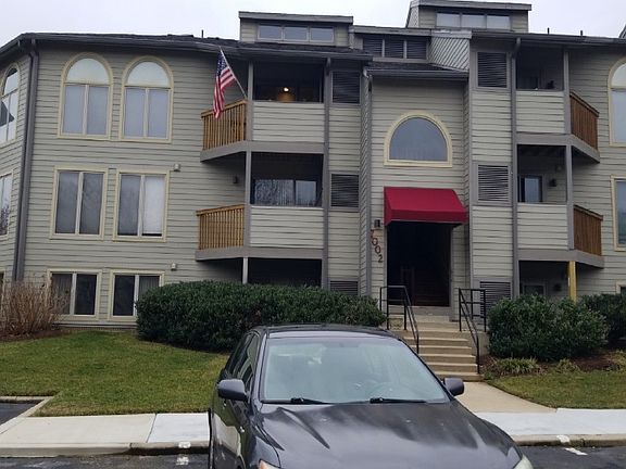 3rd image of 7002 Channel Village Ct #3T2