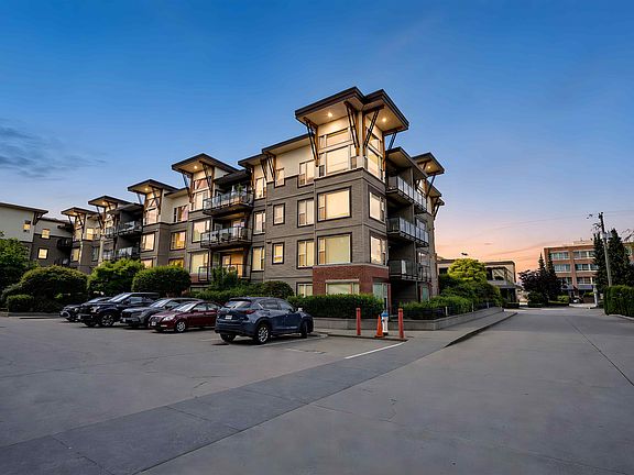 2nd image of 33538 Marshall Rd #310