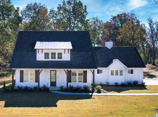 100 Stonewood Ln, Springville, AL 35146