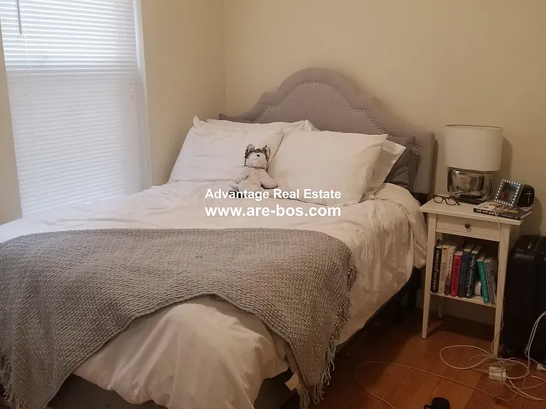 121 Webster Ave #3 — Photo 16