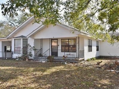 1715 W Saint Louis St, Hot Springs, AR, 71913
