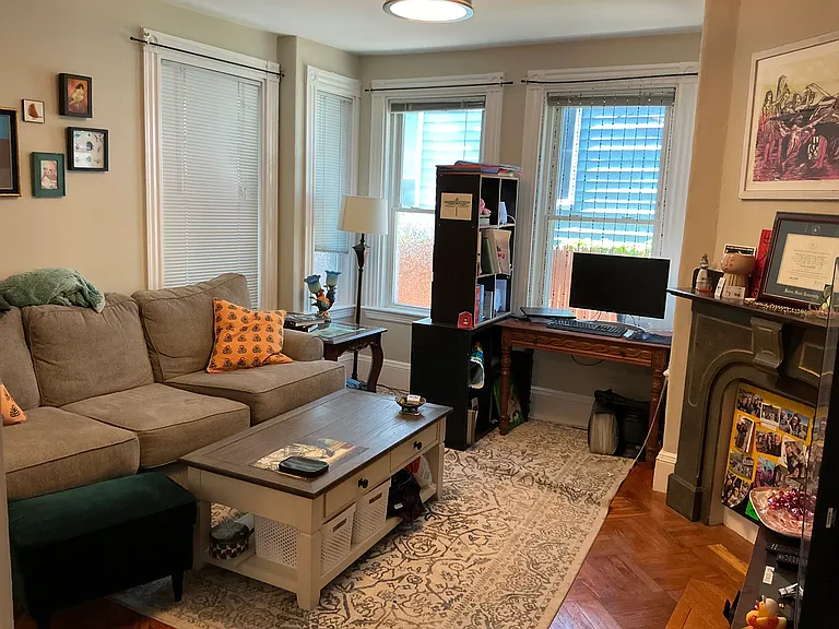 155 Walnut St #1 — Photo 9