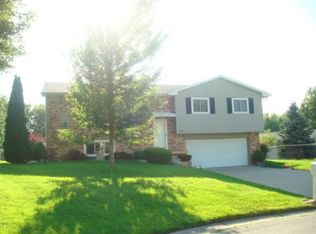 1515 Greenwood Ct, Mount Zion, IL 62549