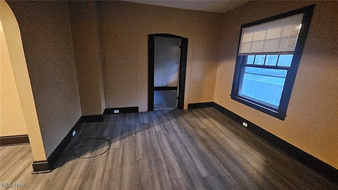 3 bed, 1180 sqft, $1,350 — Photo 3