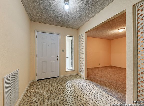 3rd image of 2702 Woodley St