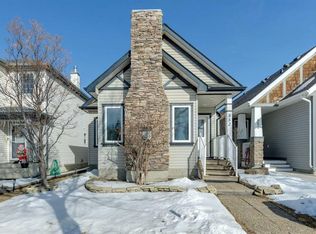 852 S Everridge Dr SW, Calgary, AB T2Y 4W5