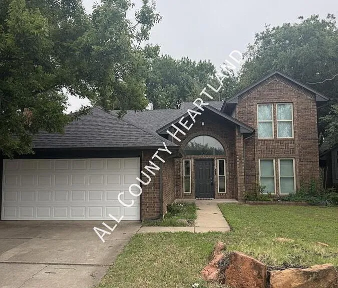 17116 Sunny Hollow Rd — Photo 2